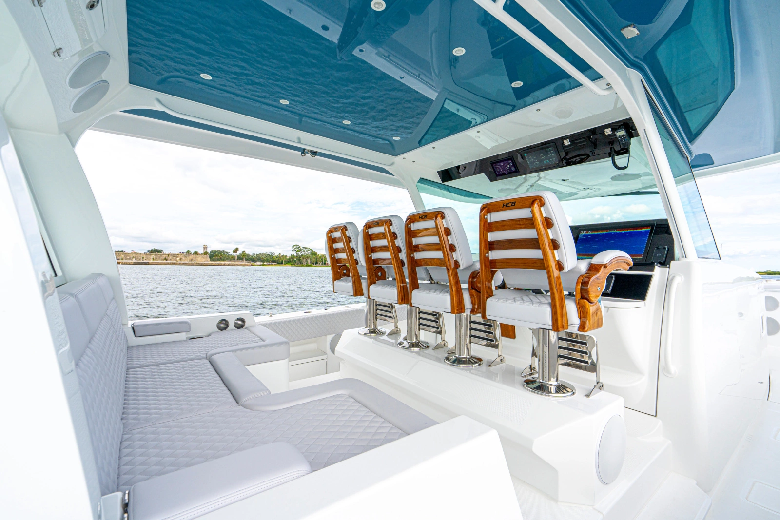 56ft HCB Yacht For Sale