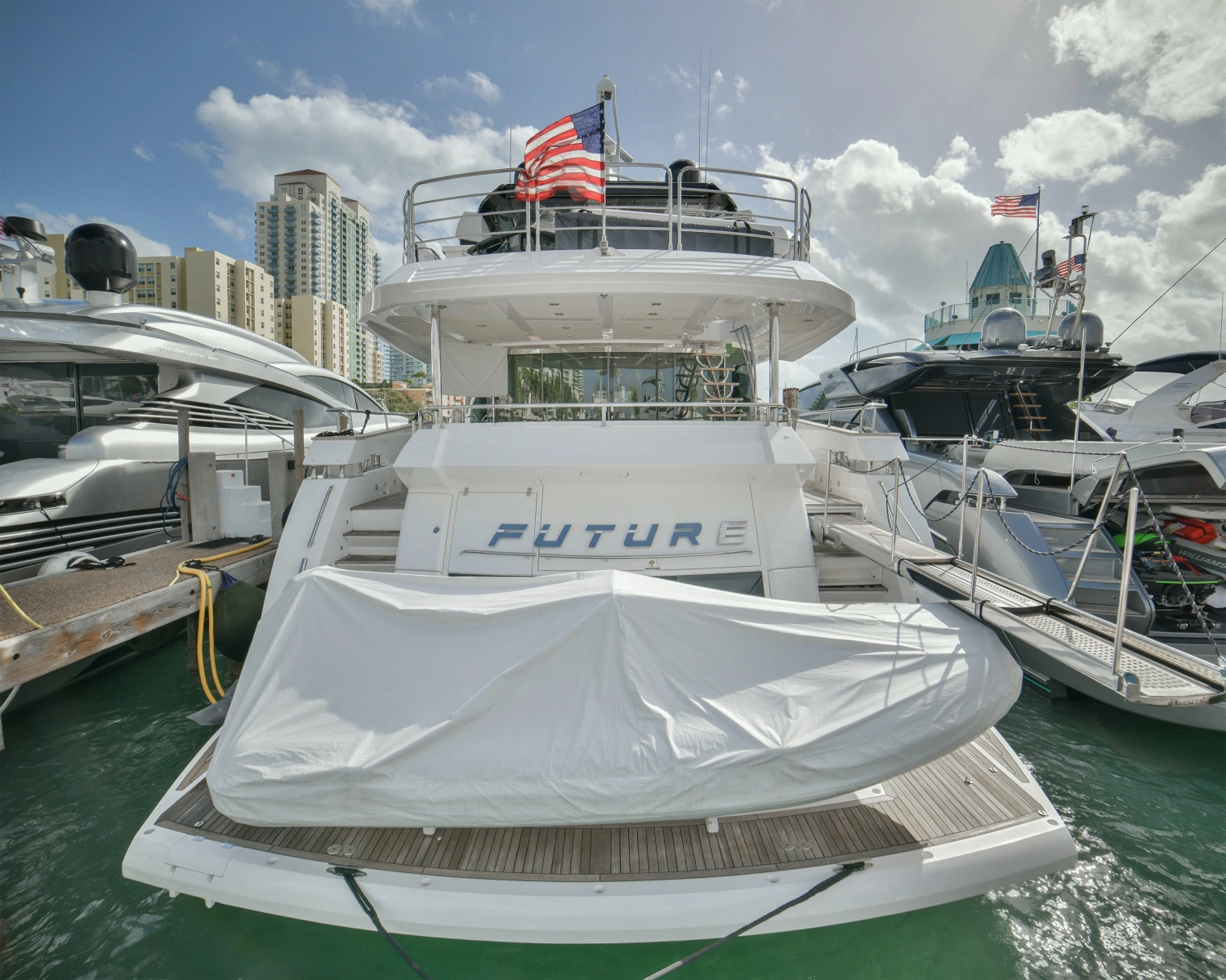 2015 Sunseeker 28 Metre Yacht