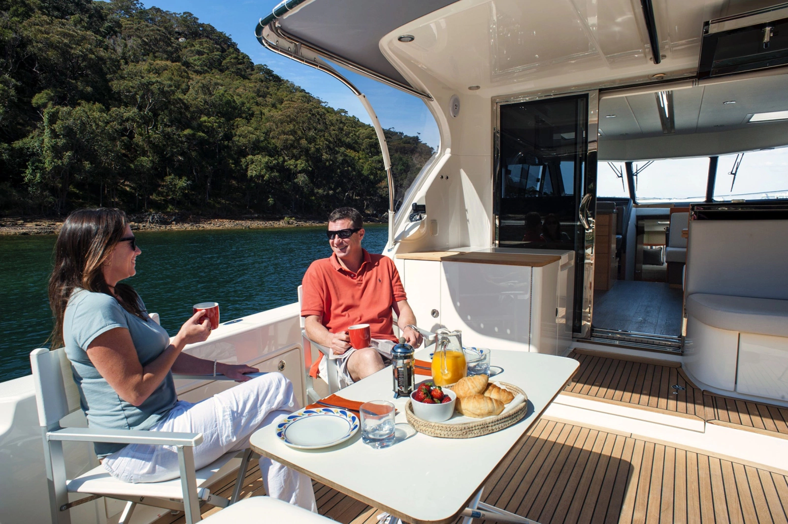 445 SUV 44ft Riviera Yacht For Sale
