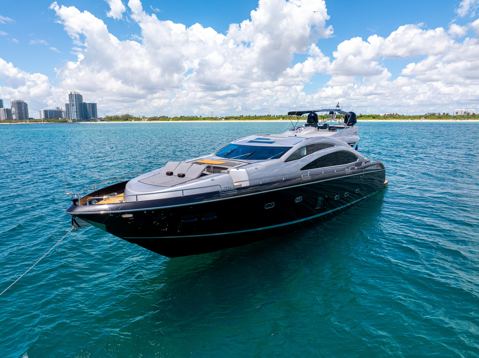 2010 Sunseeker Predator 84