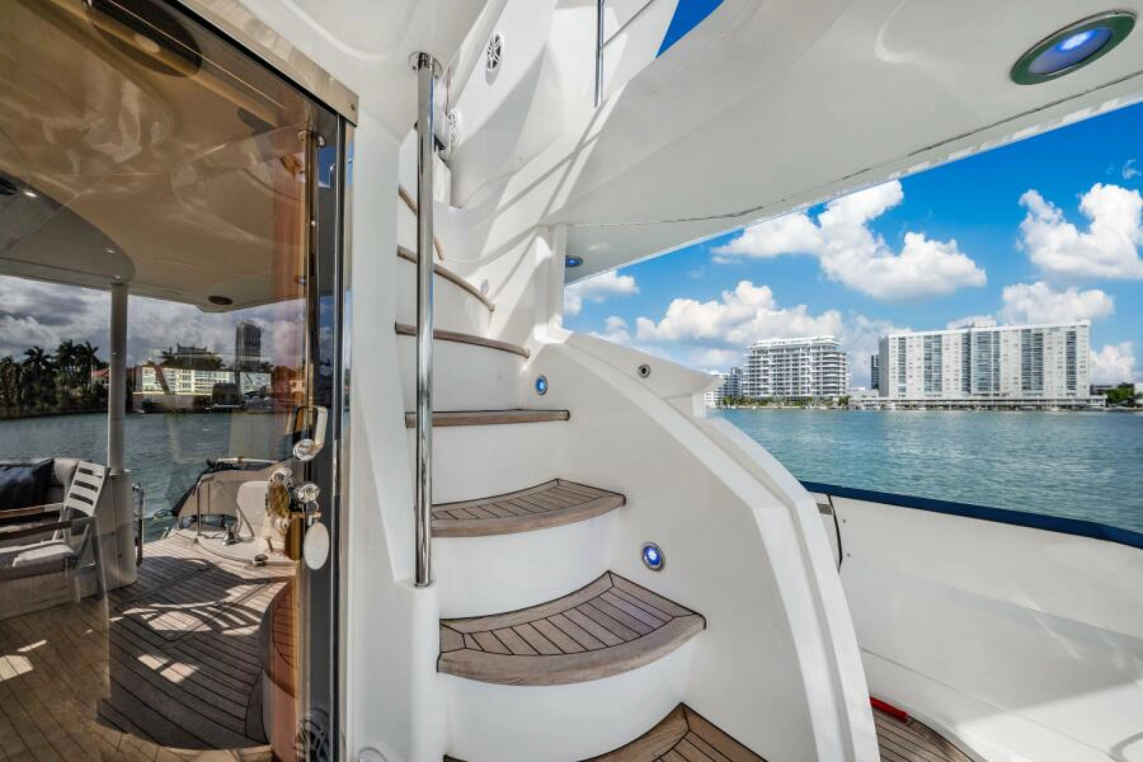 2003 Sunseeker 94 Yacht