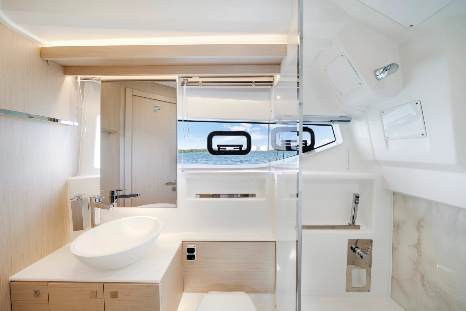 2024 Jeanneau DB/43 OB