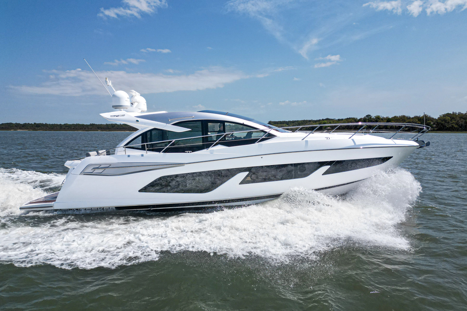 2019 Sunseeker 50 Predator