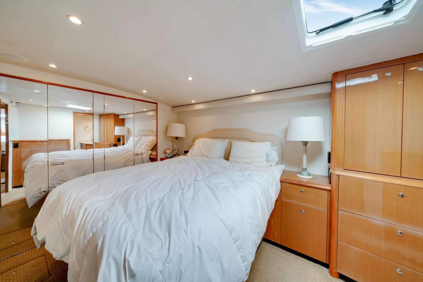 AMANTE 61ft Viking Yacht For Sale