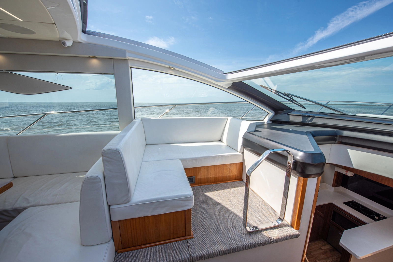 2019 Sunseeker 50 Predator