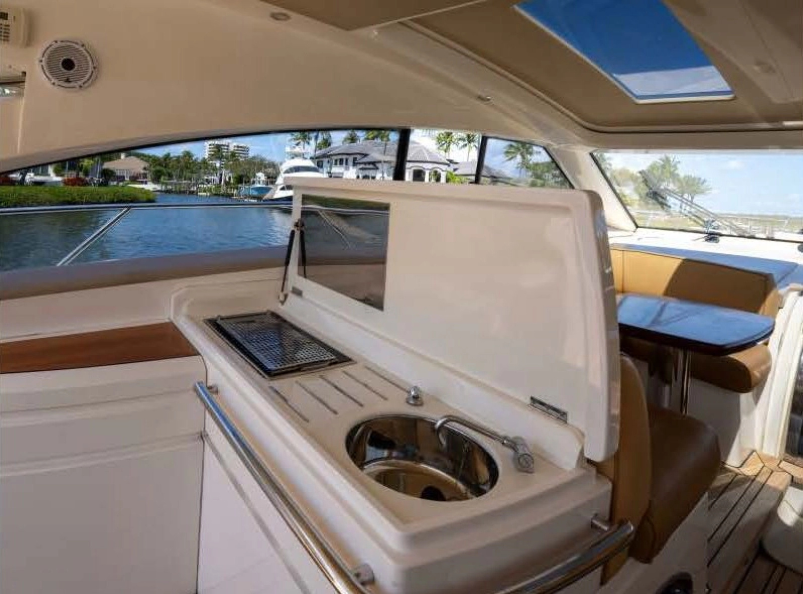 2008 Princess V53