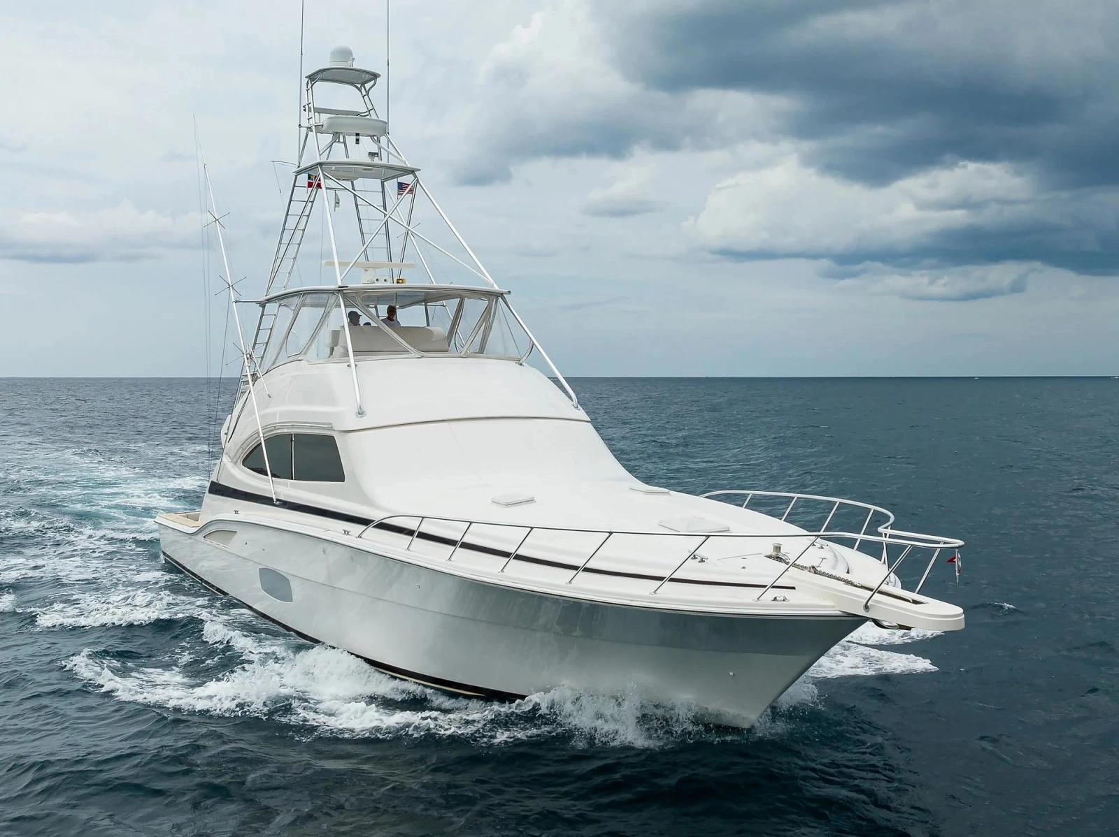 2014 Bertram 700