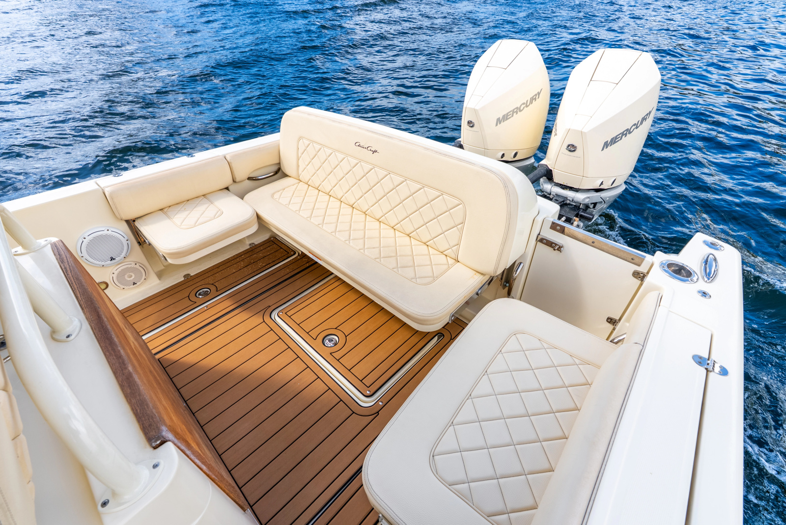 2019 Chris-Craft Catalina 30