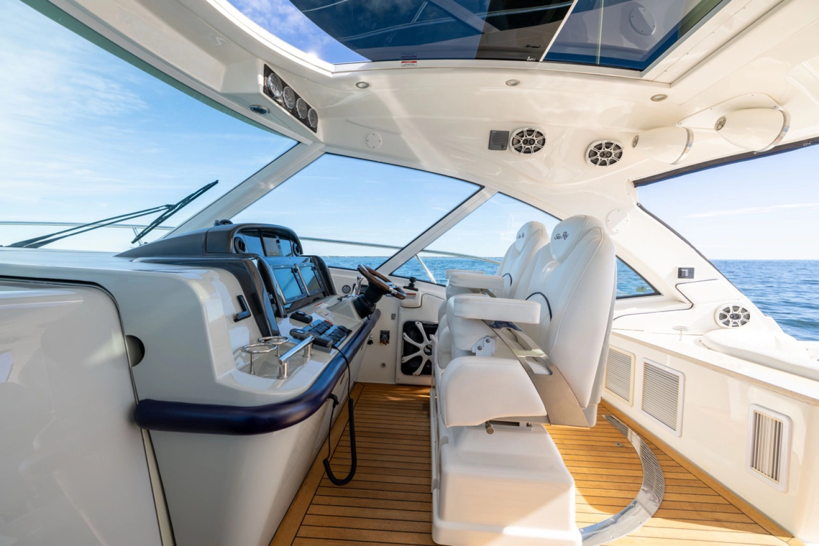 2010 Sea Ray 500 Sundancer