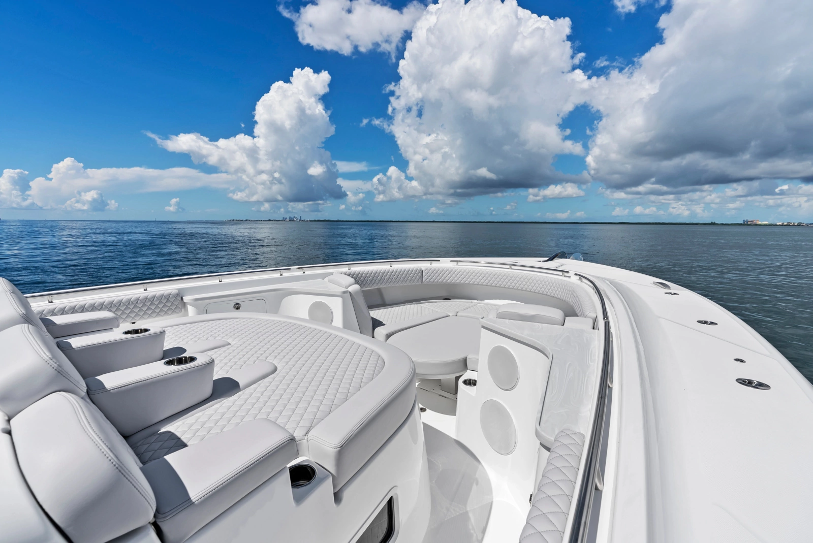 56ft HCB Yacht For Sale