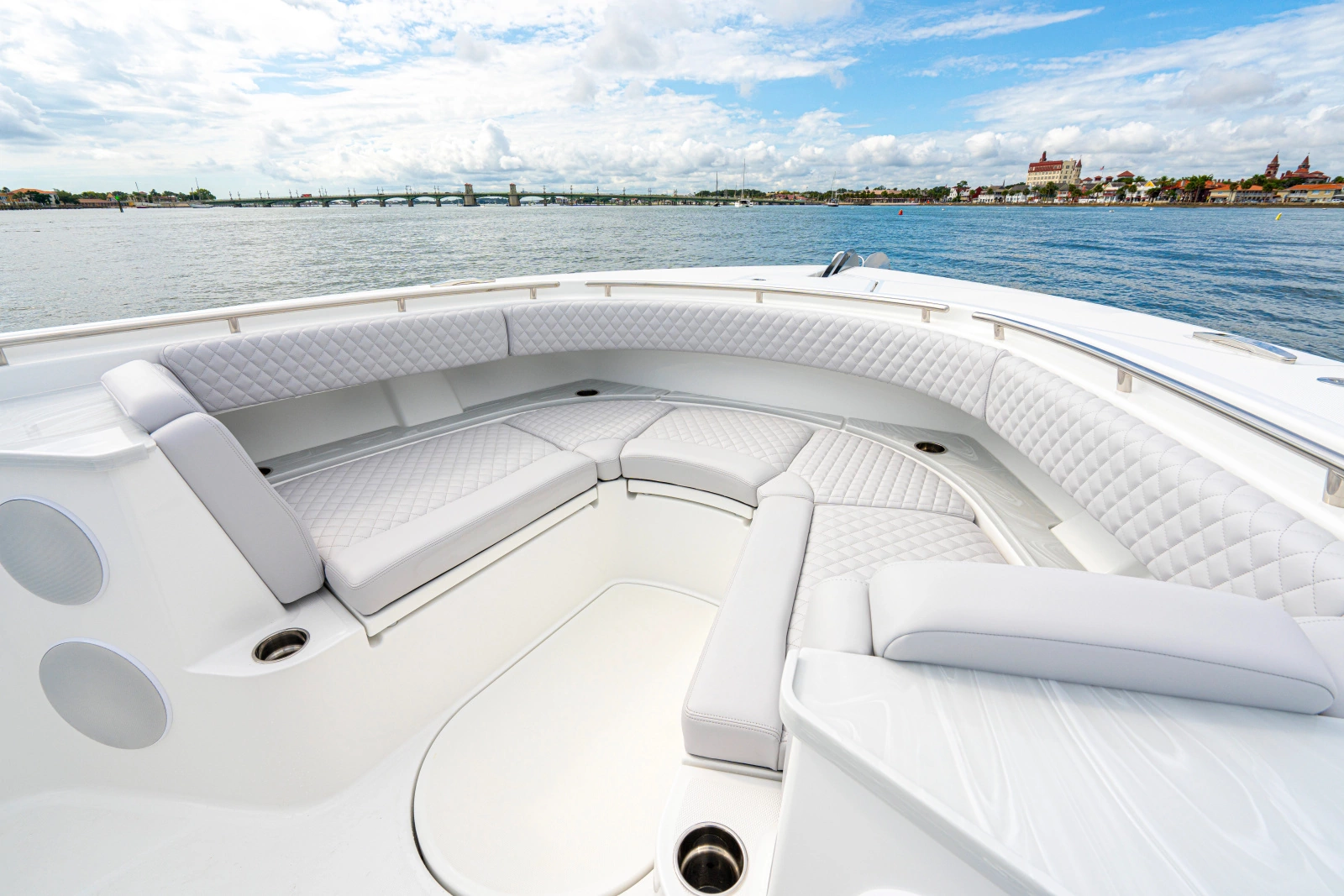 56ft HCB Yacht For Sale