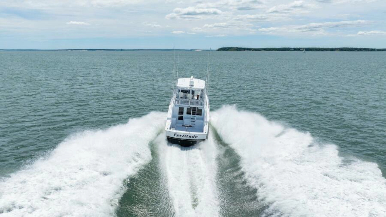 2001 Hatteras Convertible 50