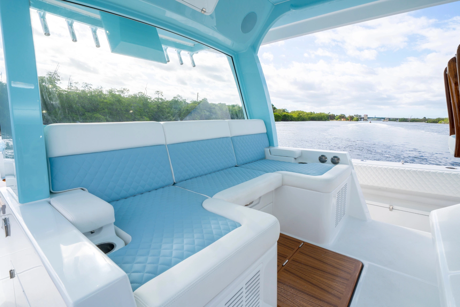 56 Suenos GIX 56ft HCB Yacht For Sale