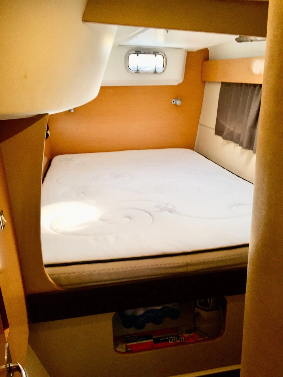 2011 Fountaine Pajot Lipari 41