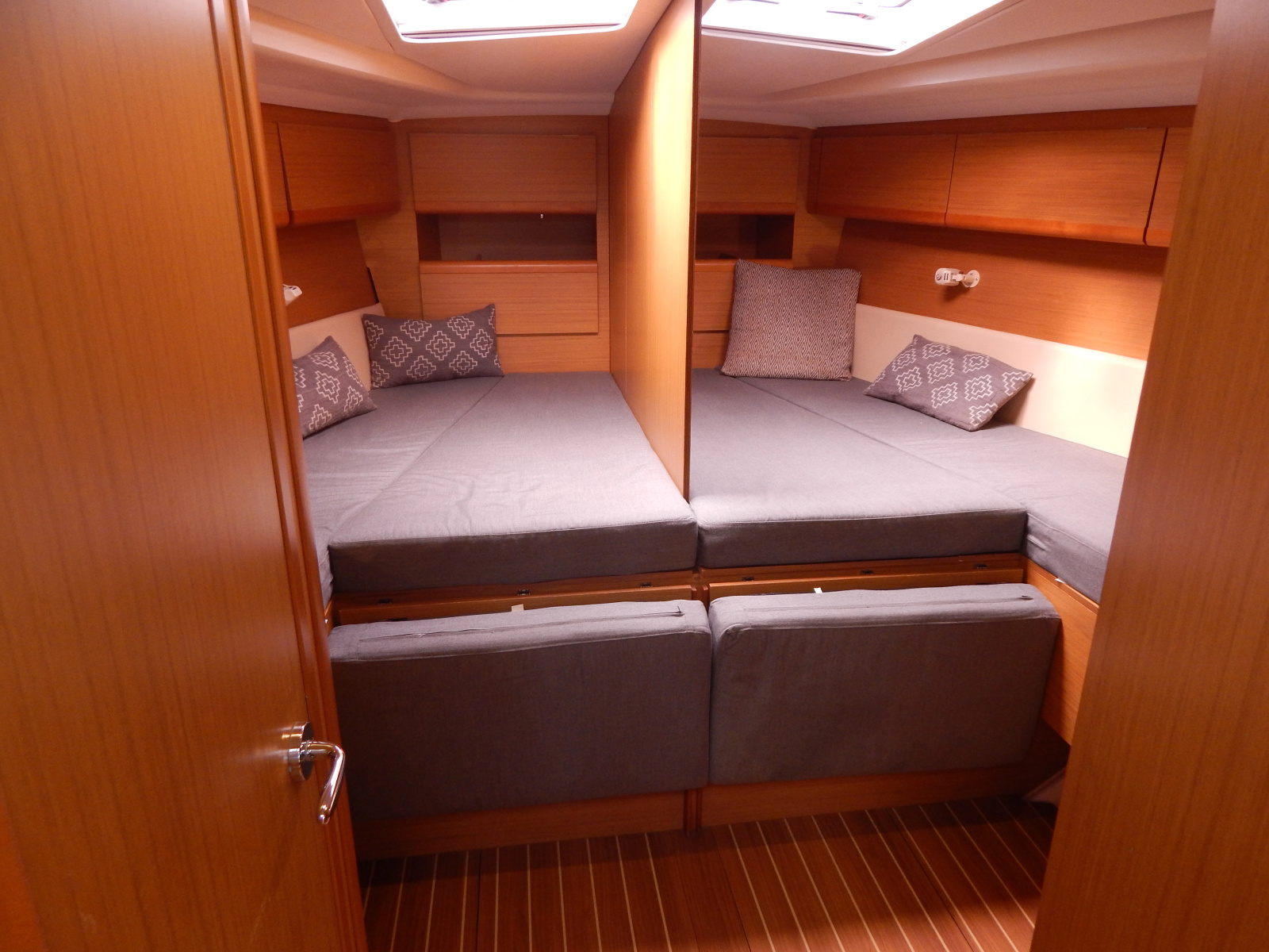 2010 Jeanneau Sun Odyssey 50 DS