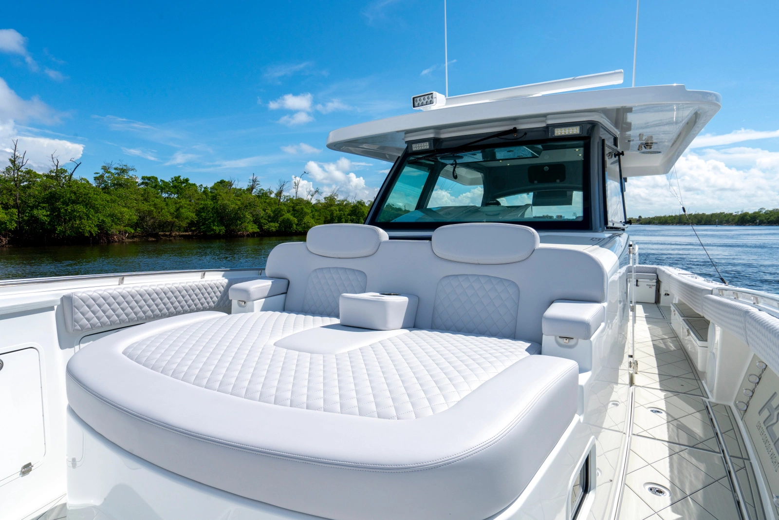 48ft HCB Yacht For Sale