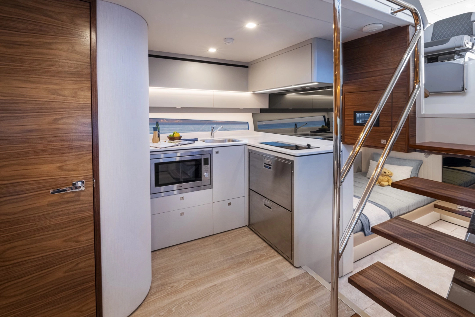 4300 Sports Express 43ft Riviera Yacht For Sale
