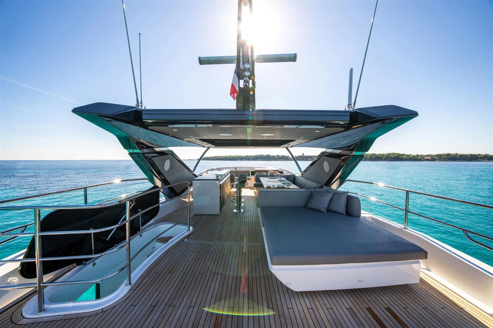 88 YACHT 88ft Sunseeker Yacht For Sale