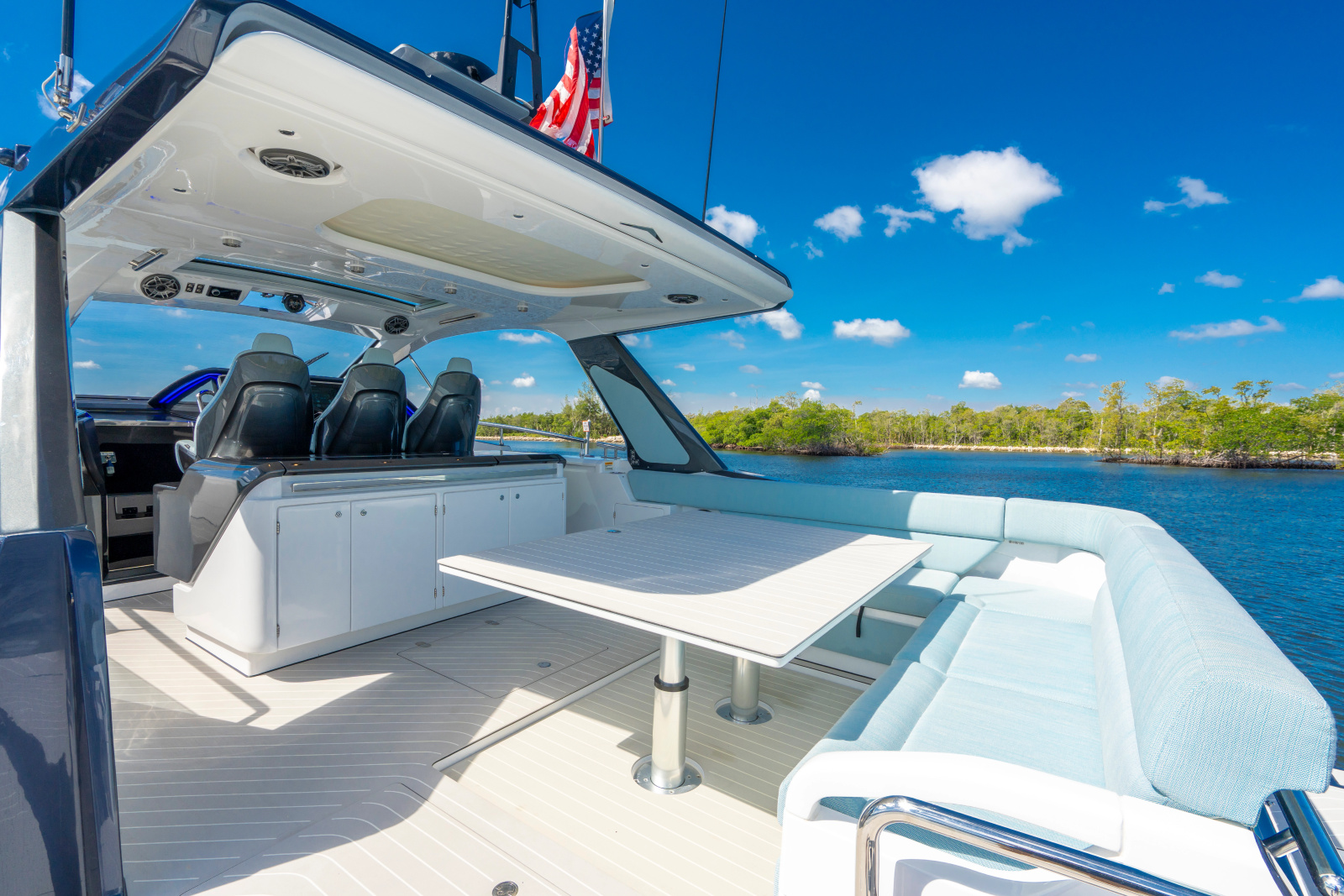 2025 Azimut Verve 48
