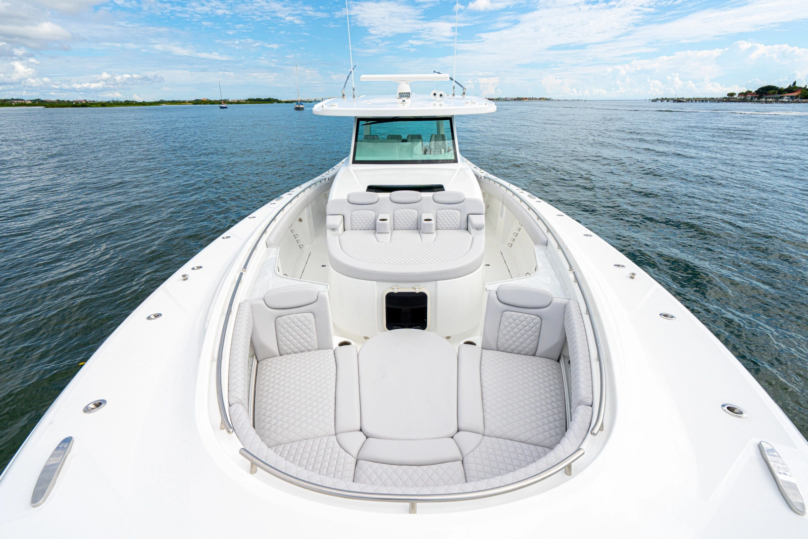 56ft HCB Yacht For Sale