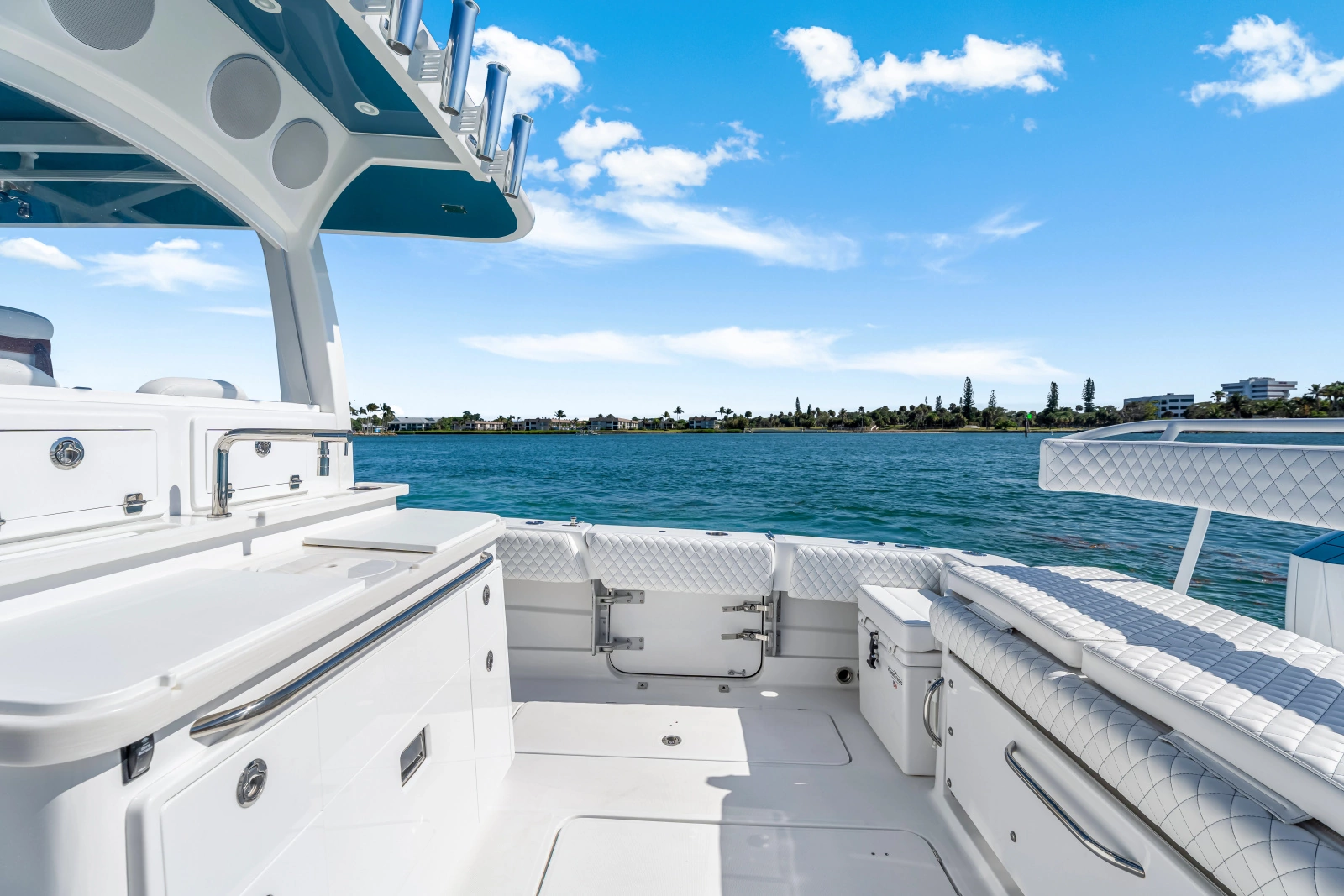 42ft HCB Yacht For Sale