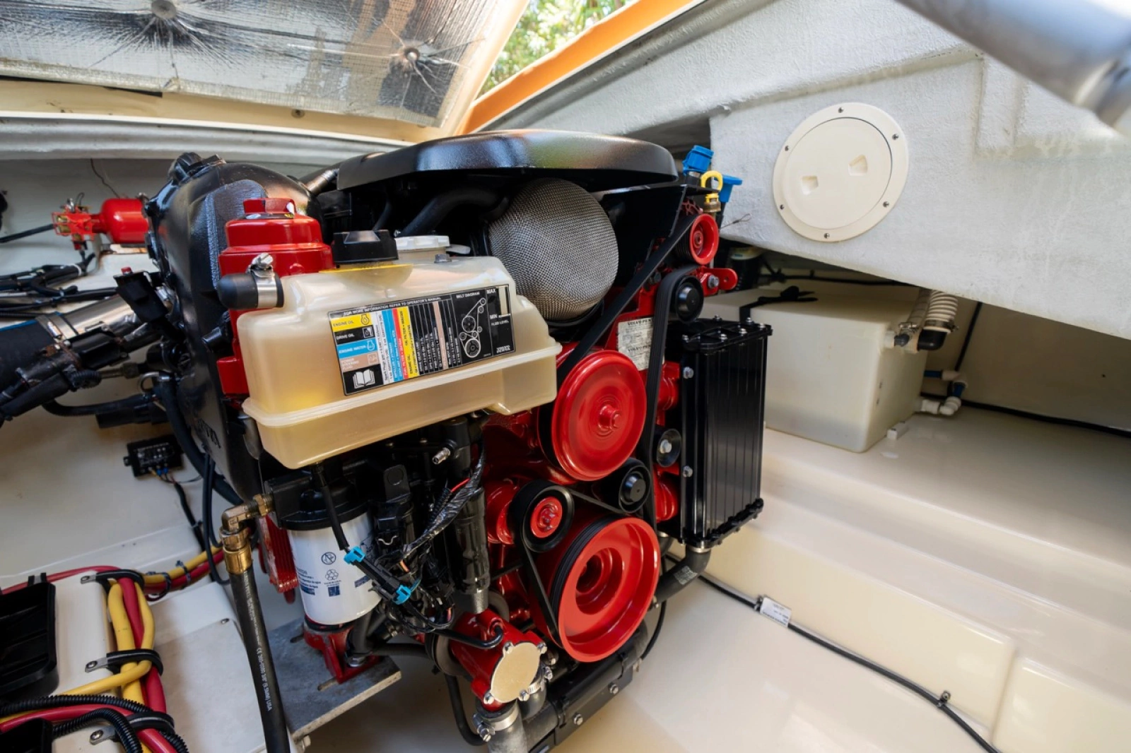 2018 Chris-Craft Capri 27