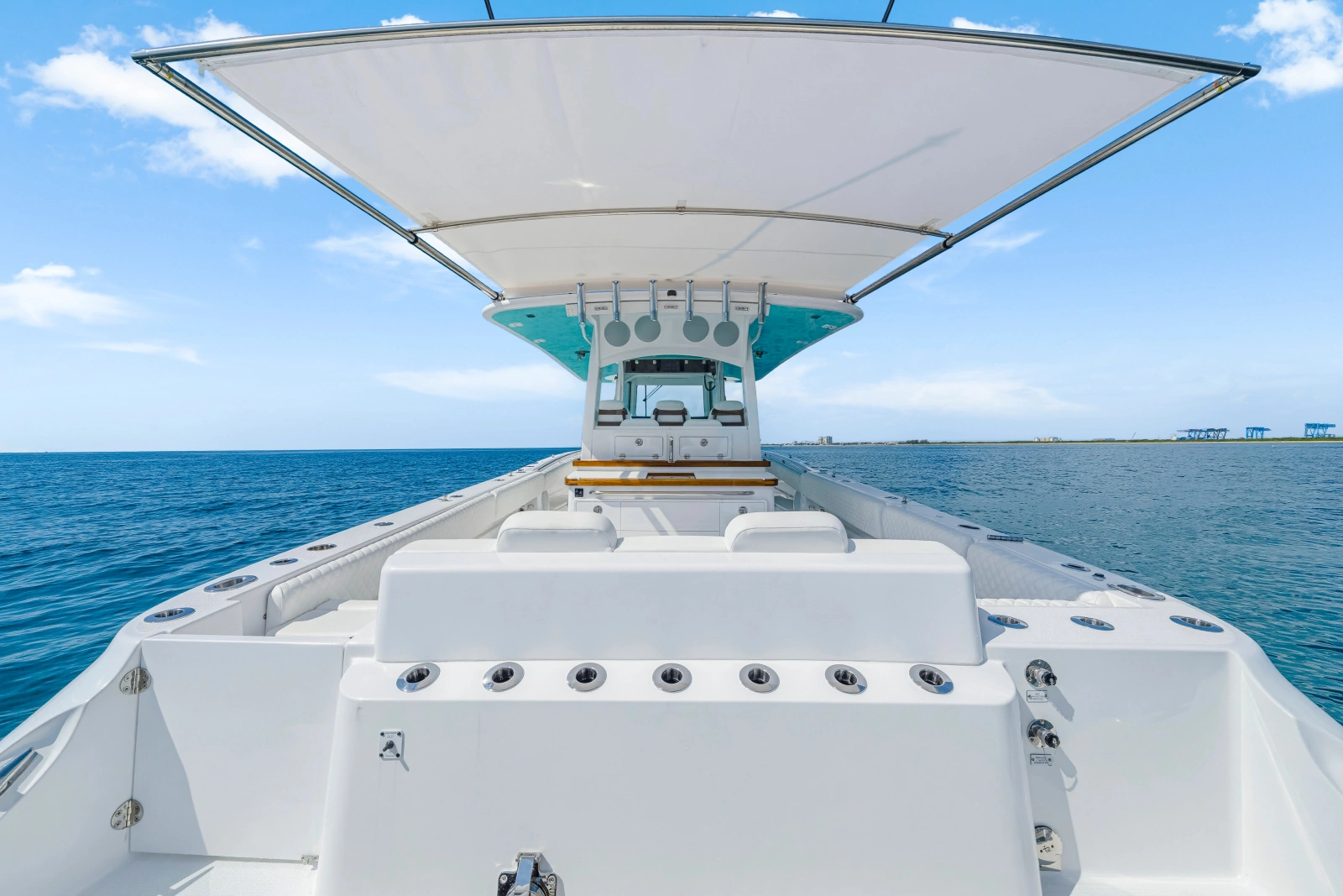 42ft HCB Yacht For Sale