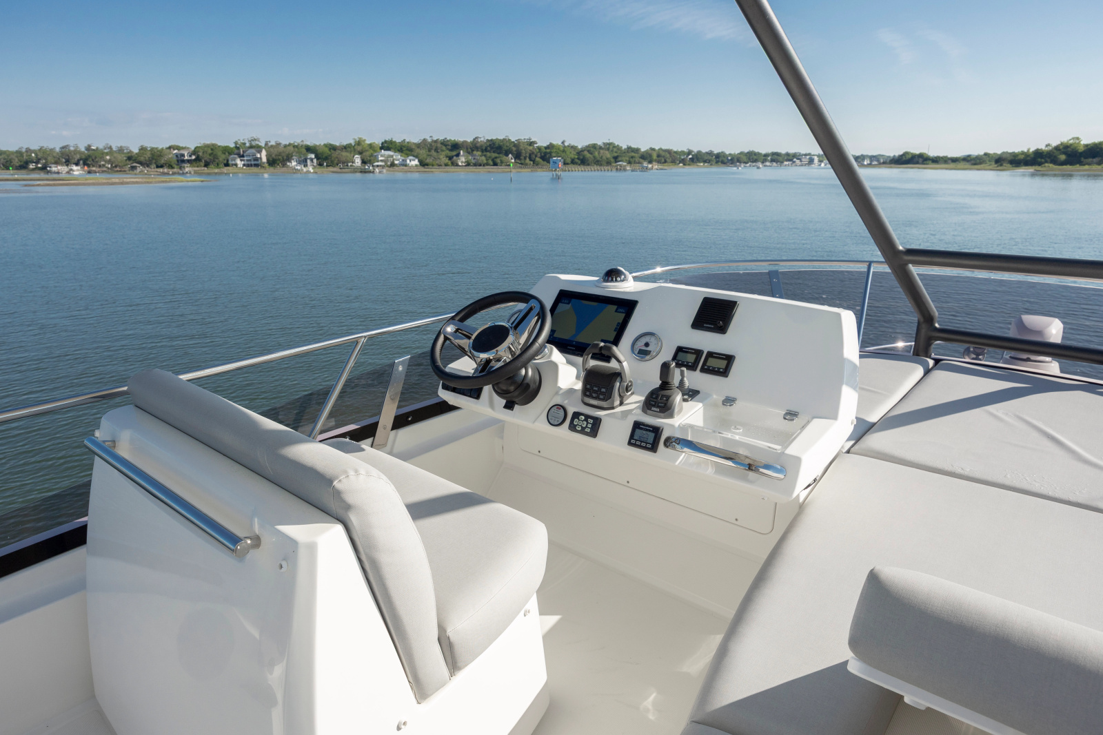 2024 Prestige 460