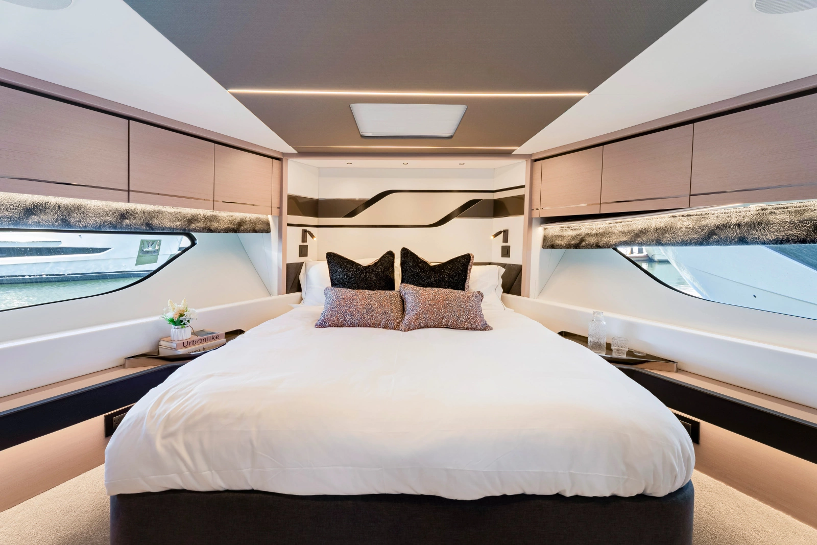 PREDATOR 75 75ft Sunseeker Yacht For Sale