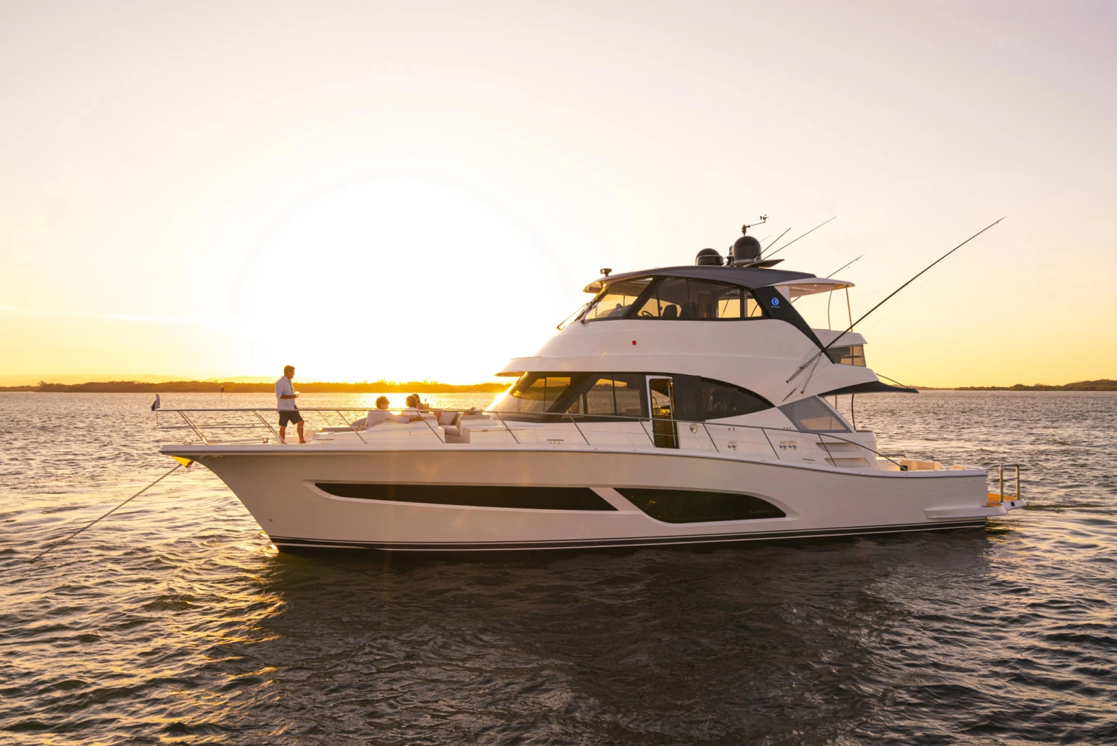 58 Sports Motor Yacht 58ft Riviera Yacht For Sale