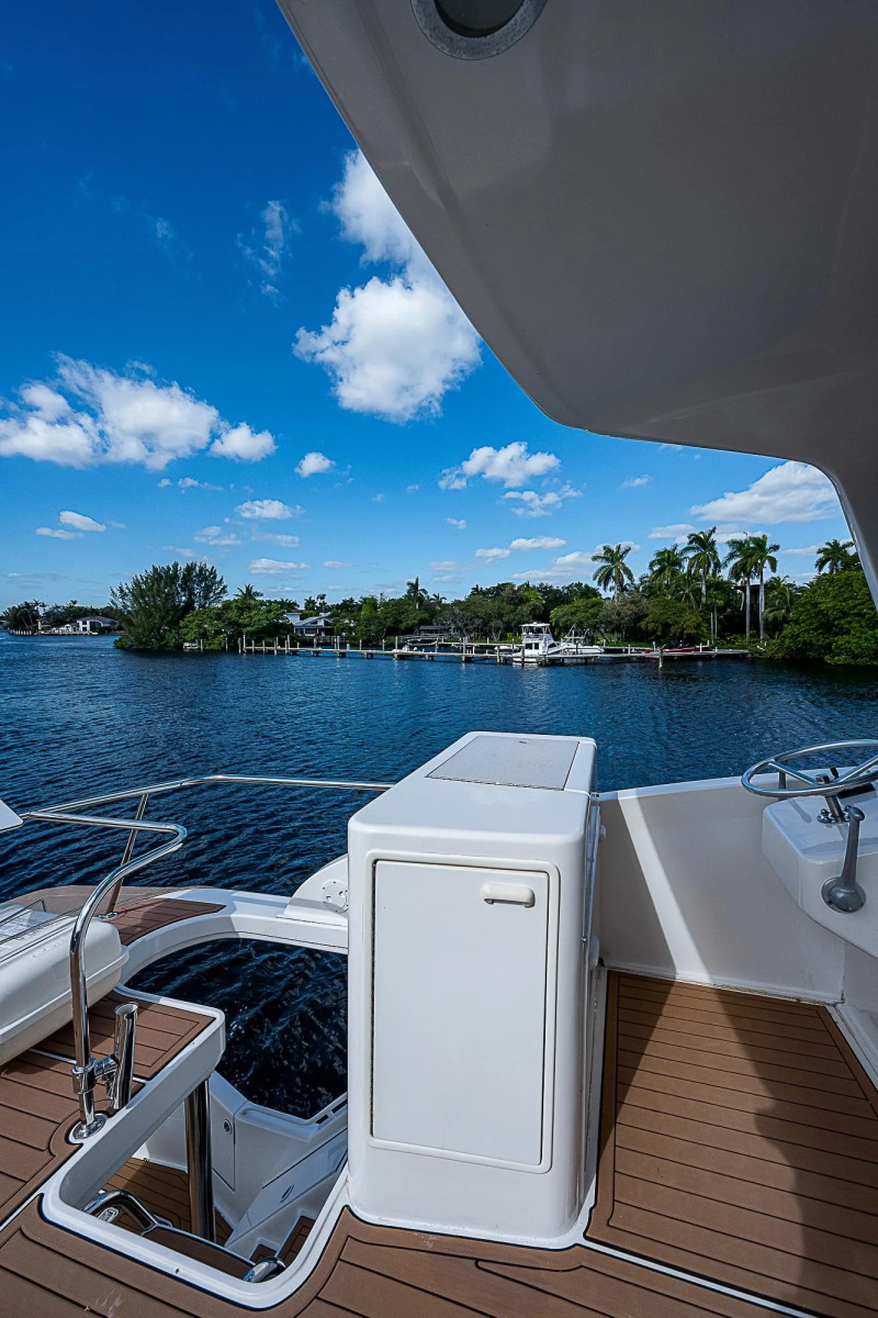 2003 Ocean Yachts Odyssey