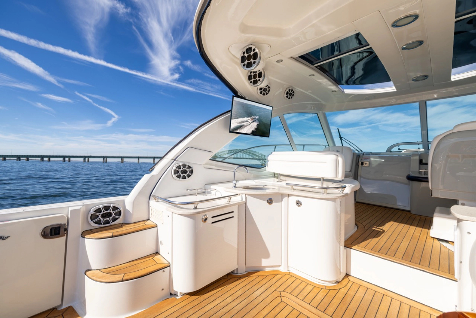 2010 Sea Ray 500 Sundancer