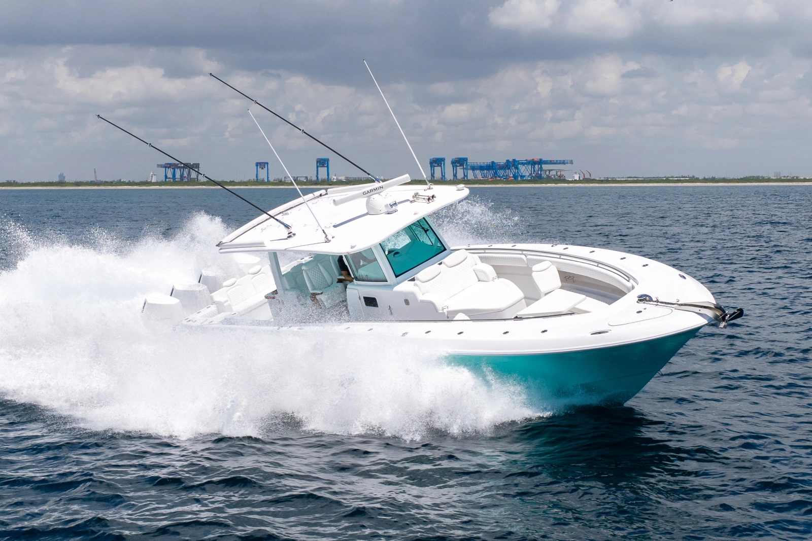 42ft HCB Yacht For Sale