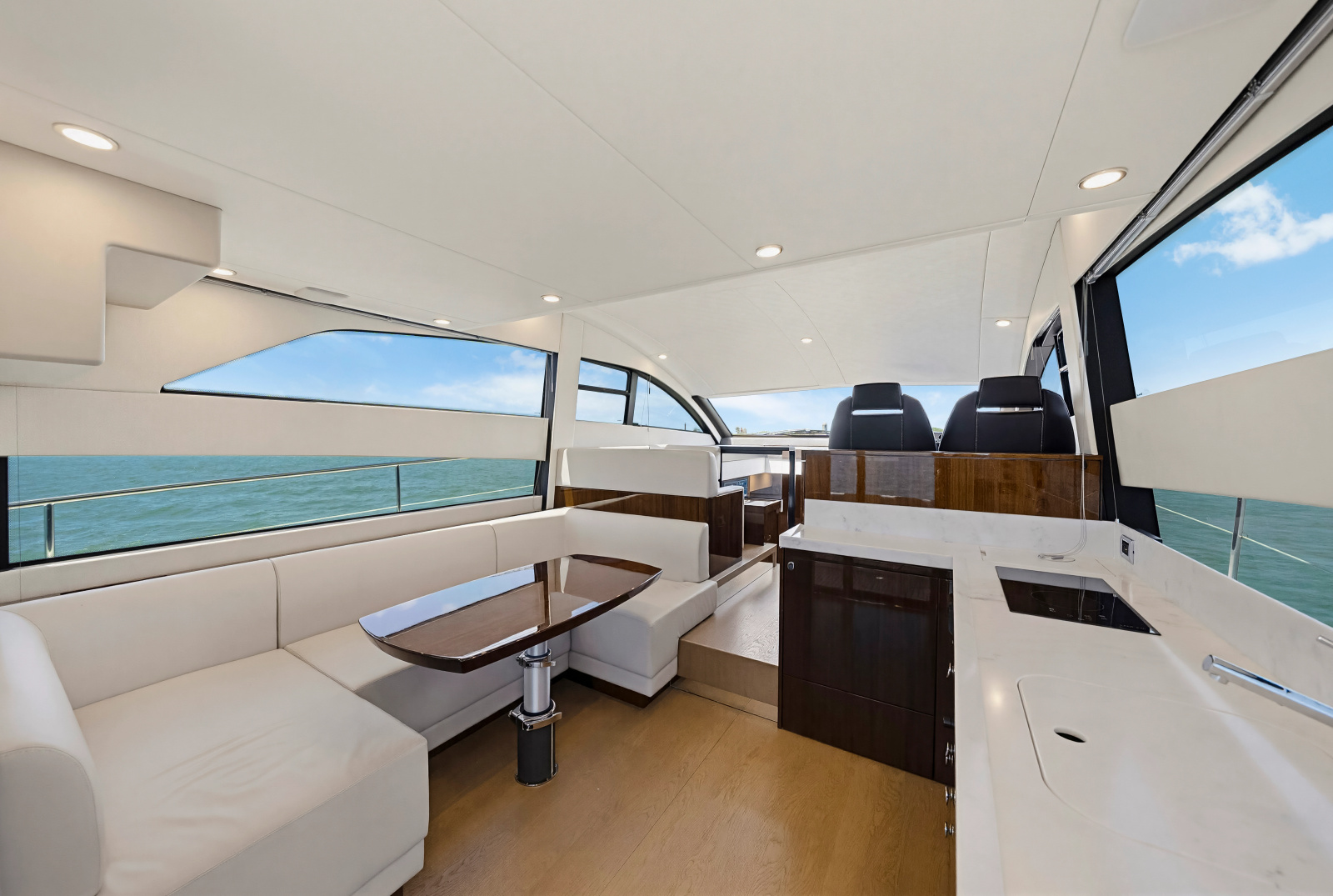 2023 Fairline Squadron 50