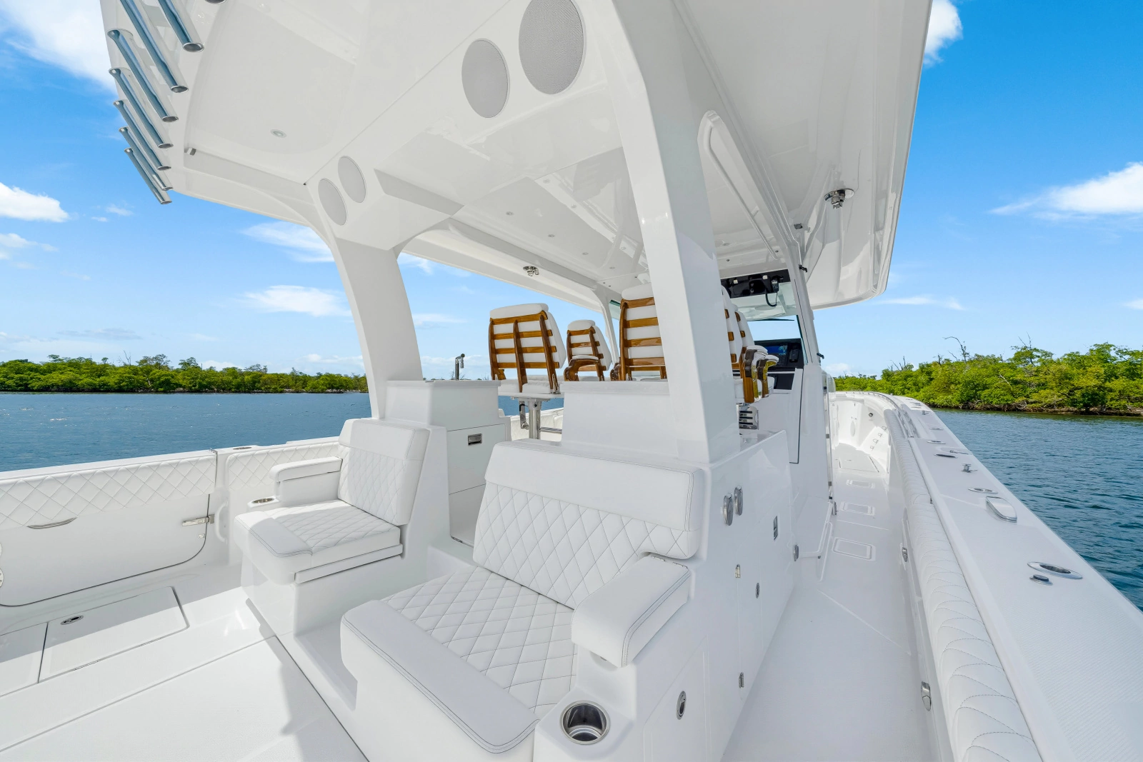 56 Suenos GIX 56ft HCB Yacht For Sale
