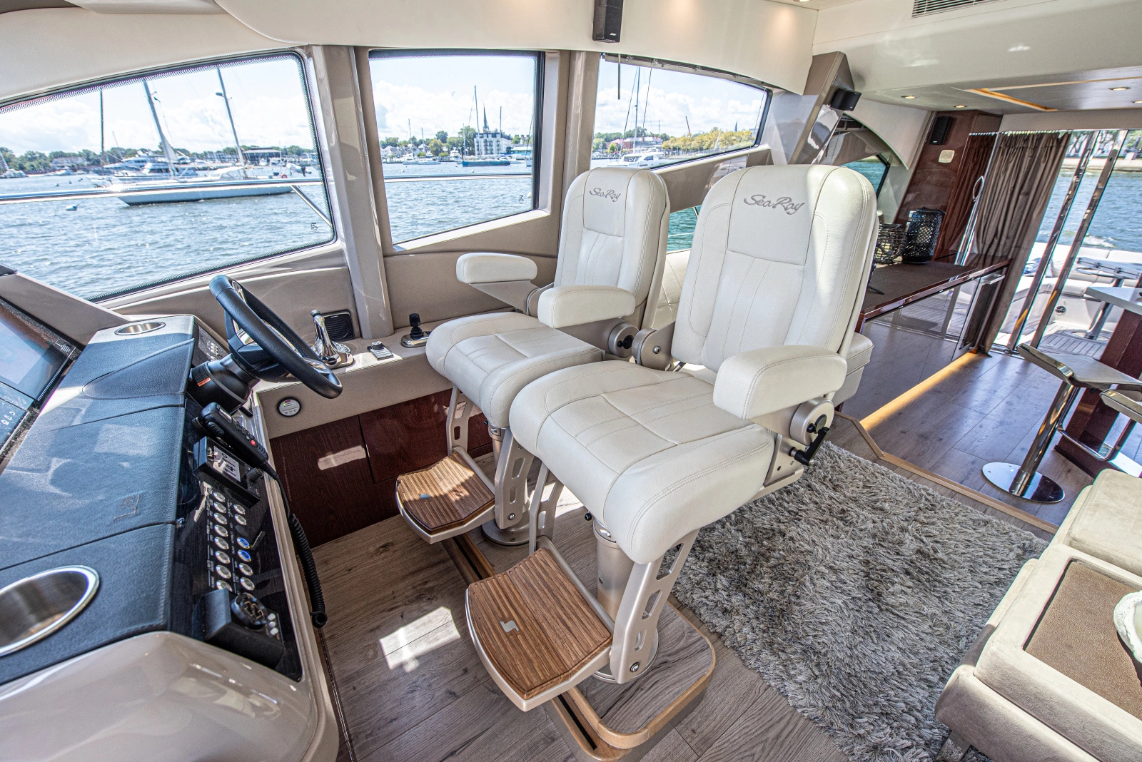 2018 Sea Ray L550