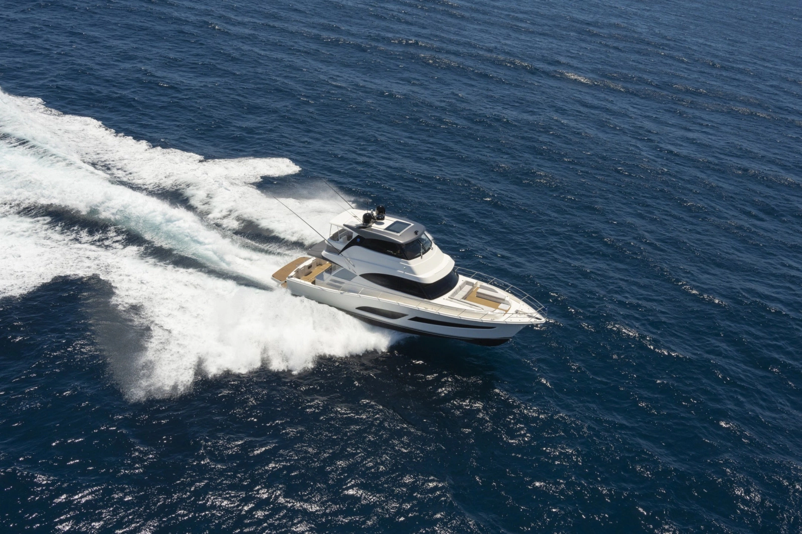 58 Sports Motor Yacht 58ft Riviera Yacht For Sale