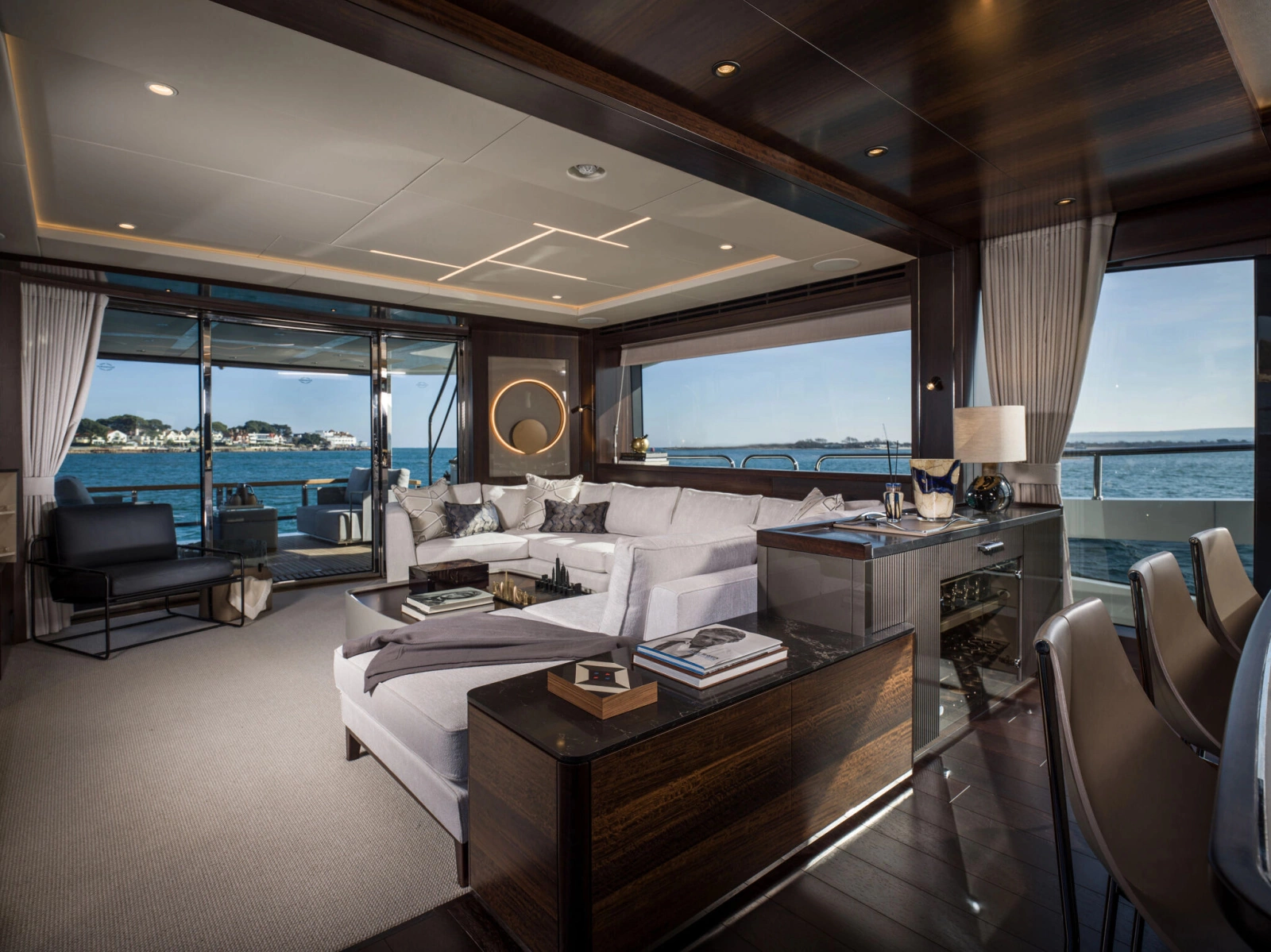88 YACHT 88ft Sunseeker Yacht For Sale