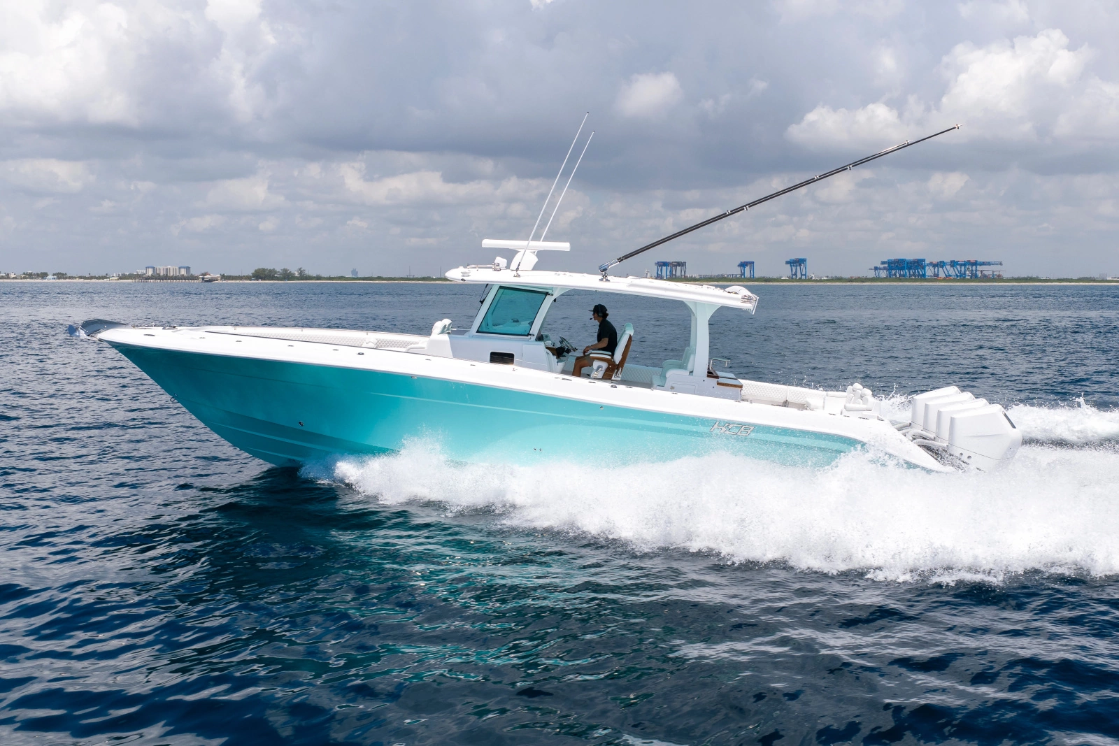 42ft HCB Yacht For Sale