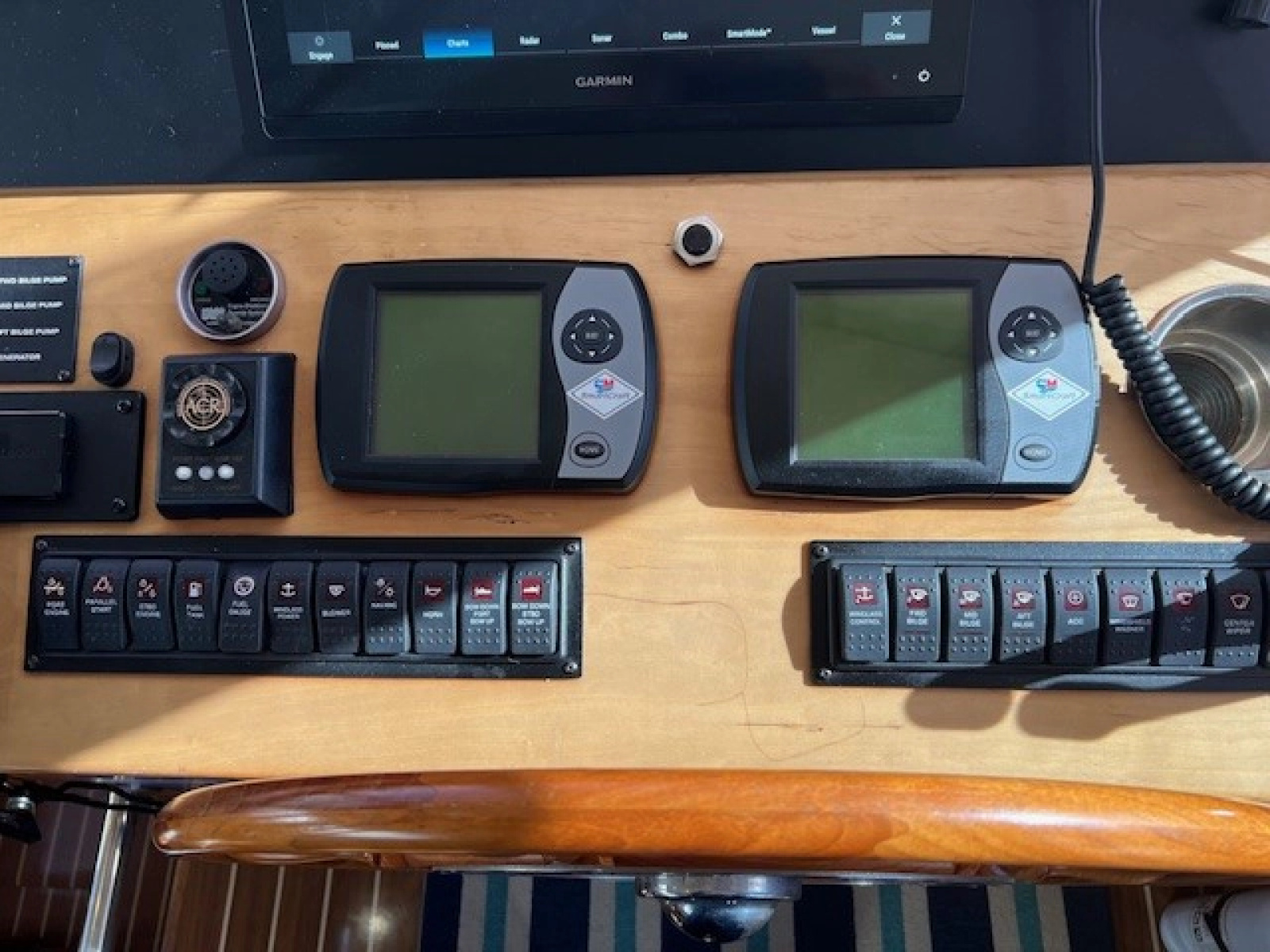 2006 Mainship 43 Trawler