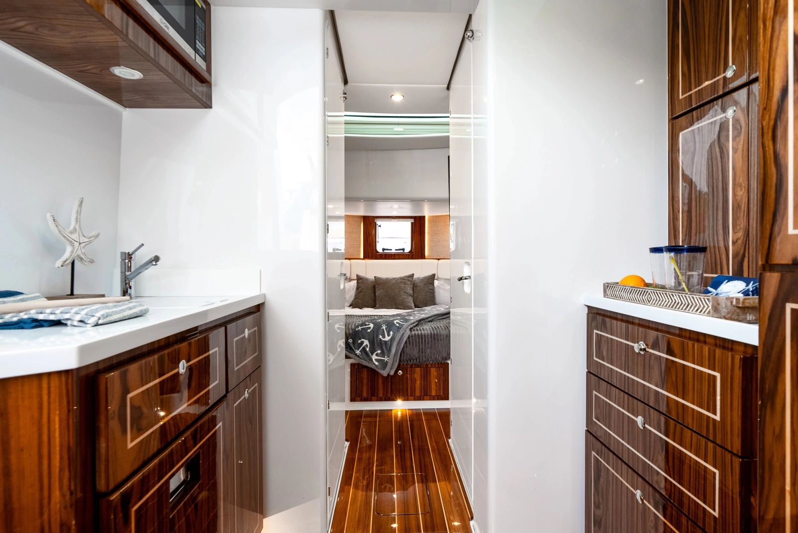 DEALER DEMO 56ft HCB Yacht For Sale
