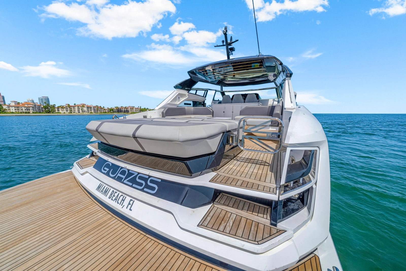 2024 Sunseeker Superhawk 55