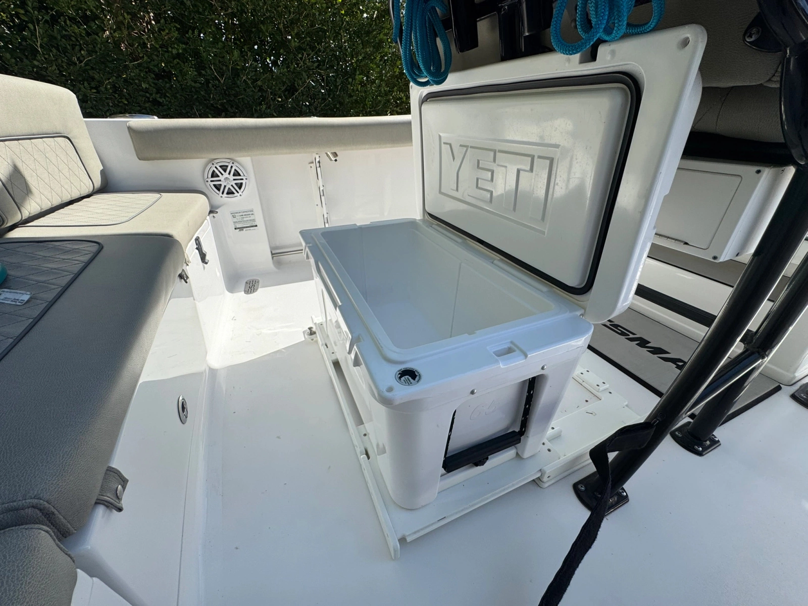 2022 Sportsman 231 Heritage Center Console