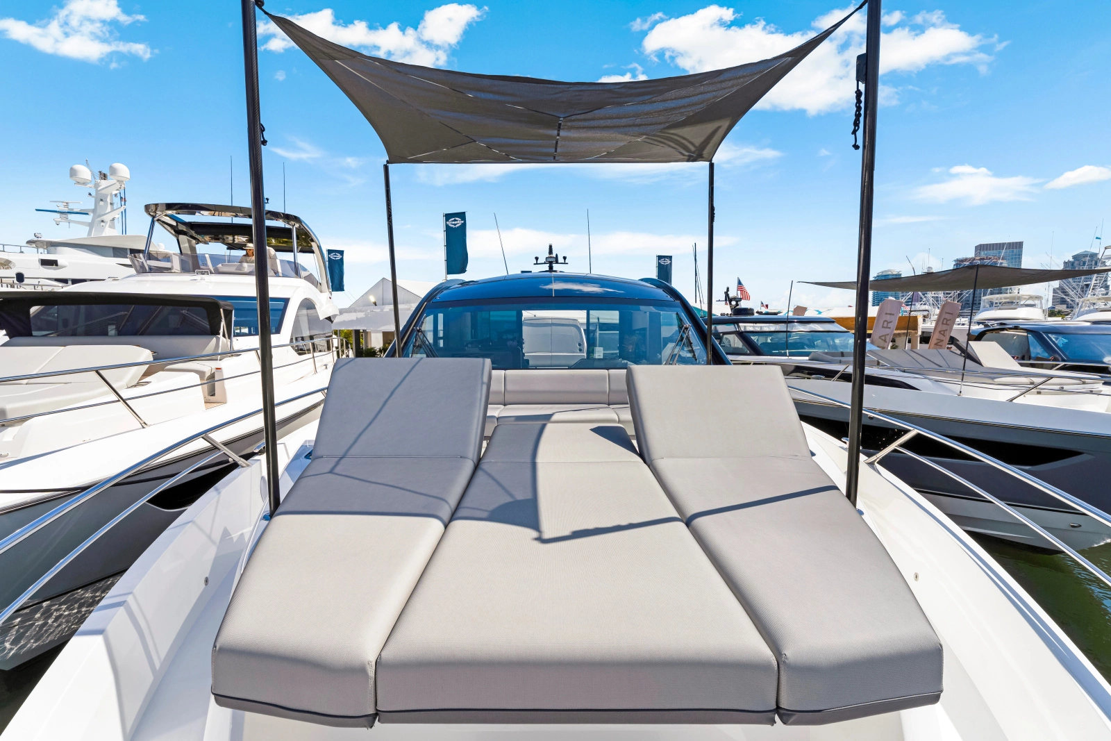 PREDATOR 55 55ft Sunseeker Yacht For Sale