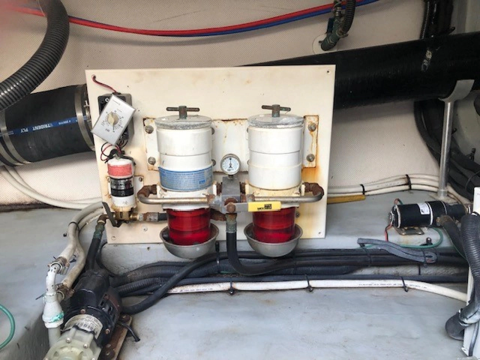 2006 Mainship 43 Trawler