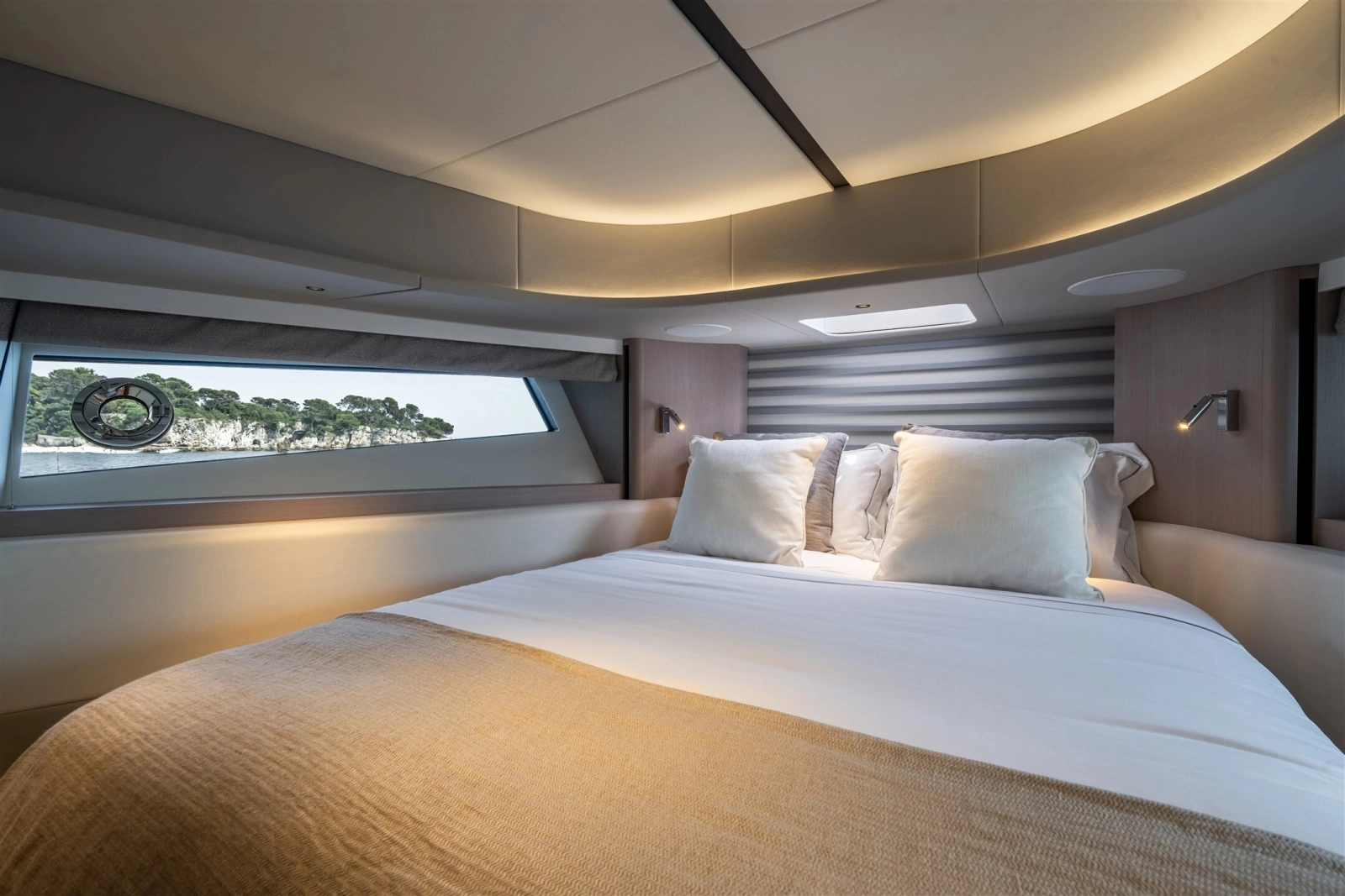 PREDATOR 55 55ft Sunseeker Yacht For Sale