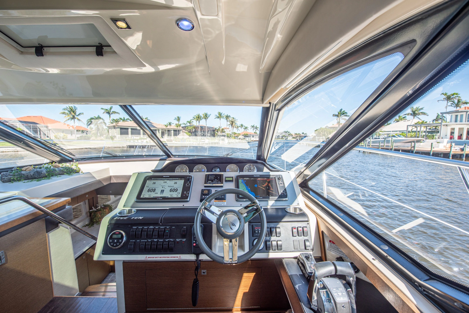 2014 Sea Ray Sundancer 510