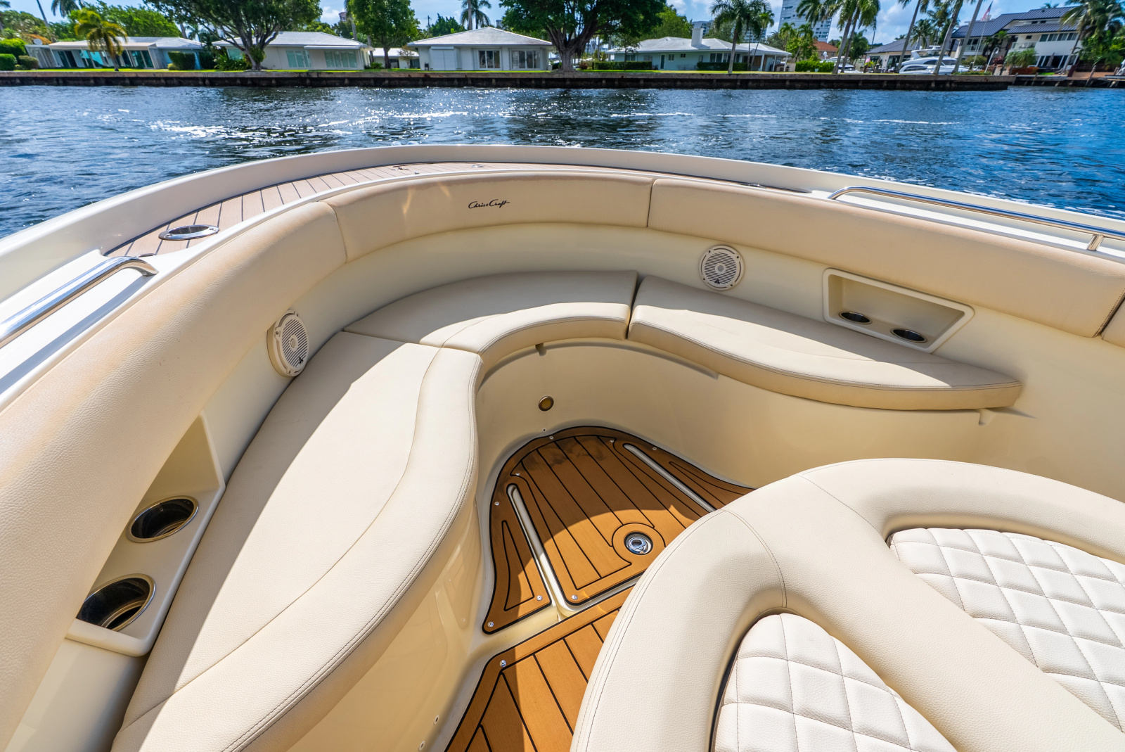 2019 Chris-Craft Catalina 30