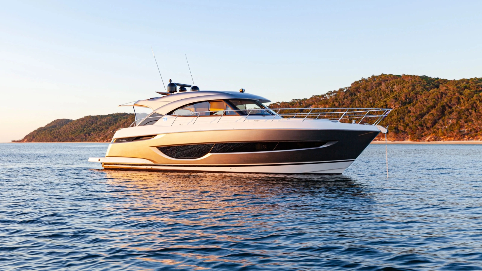 4600 Sport Yacht 46ft Riviera Yacht For Sale