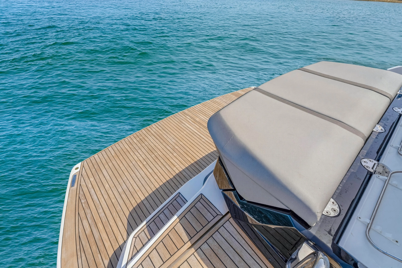 2024 Sunseeker Superhawk 55